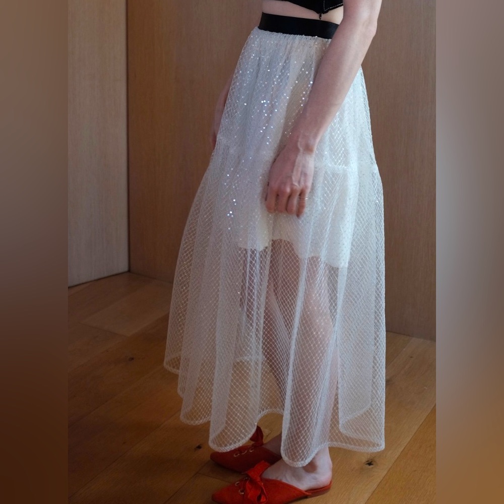 MAJE NWT SEQUINED SPARKLE SKIRT WITH NETTING AND WHITE SLIP LINING